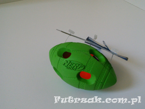 Świecąca piłka rugby-NERF DOG Świecąca piłka rugby-NERF DOG